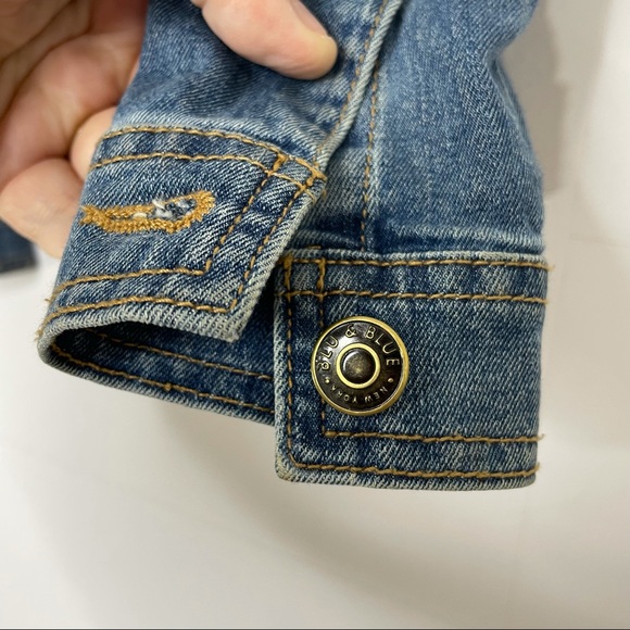 BLU & BLUE Distressed Denim Jacket with Buttons - Size 5 Little Kids - Picture 4 of 9